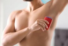 Erkek Deodorant ve Roll-On Seçimi Erkeklerin günlük kişisel bakım rutinlerinde koku kontrolü önemli bir yere sahip olmaya devam ediyor. Gün içerisinde yoğun tempo, fiziksel aktiviteler, hava koşulları ve stres gibi faktörler terleme oranını etkileyebiliyor. Bu nedenle doğru ürün seçimi, hem konfor hem de kişisel bakım açısından büyük önem taşıyor. Erkek deodorant seçimi, yalnızca güzel bir koku tercih etmekten ibaret değil, aynı zamanda cilt yapısına ve günlük ihtiyaçlara uygun bir ürün belirlemeyi de kapsıyor. Konulu bir haber görseli.
