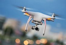 Drone teknolojileri son yıllarda hem bireysel kullanıcılar hem de profesyonel sektörler tarafından yoğun ilgi gören alanlardan biri haline geldi. Daha önce yalnızca askeri ve endüstriyel amaçlarla kullanılan insansız hava araçları, günümüzde fotoğrafçılıktan tarıma, eğlence sektöründen lojistiğe kadar birçok farklı alanda kullanılabiliyor. Gelişen donanım ve yazılım sistemleri sayesinde drone teknolojileri, daha erişilebilir, daha akıllı ve daha güvenli hale geliyor. Konulu bir haber görseli.
