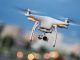 Drone teknolojileri son yıllarda hem bireysel kullanıcılar hem de profesyonel sektörler tarafından yoğun ilgi gören alanlardan biri haline geldi. Daha önce yalnızca askeri ve endüstriyel amaçlarla kullanılan insansız hava araçları, günümüzde fotoğrafçılıktan tarıma, eğlence sektöründen lojistiğe kadar birçok farklı alanda kullanılabiliyor. Gelişen donanım ve yazılım sistemleri sayesinde drone teknolojileri, daha erişilebilir, daha akıllı ve daha güvenli hale geliyor. Konulu bir haber görseli.