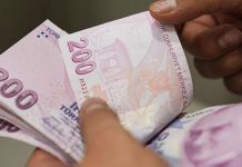 İş hayatında kariyer gelişiminin önemli aşamalarından biri de maaş görüşmeleridir. Birçok çalışan için maaş pazarlığı yapmak, kendini doğru ifade etmeyi ve sahip olduğu değeri profesyonel şekilde anlatmayı gerektiren bir süreçtir. Bu süreçte yalnızca talep edilen ücret değil, kişinin deneyimi, yetenekleri ve şirkete sağladığı katkılar da değerlendirilir. Maaş pazarlığı, çalışanların kariyer yolculuğunda ekonomik hedeflerine ulaşabilmesi için önemli bir adımdır. Konulu bir haber görseli.