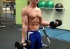 Fitness sürecinde başarıya ulaşmanın en önemli unsurlarından biri yalnızca doğru antrenman programını uygulamak değil, aynı zamanda devamlılığı sağlayacak güçlü bir motivasyona sahip olmaktır. Birçok erkek spor salonuna büyük hedeflerle başlasa da zaman içerisinde yoğunluk, beklentilerin karşılanmaması veya düzen eksikliği nedeniyle motivasyon kaybı yaşayabilir. Fitness motivasyonu, düzenli egzersiz alışkanlığı oluşturmak ve uzun vadeli gelişim sağlamak açısından büyük önem taşır. Konulu bir haber görseli.