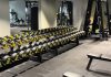 Fitness sektöründe rekabetin artmasıyla birlikte kulüpler için yalnızca kaliteli ekipman ve geniş alanlara sahip olmak yeterli olmuyor. Günümüzde üyeler, kendilerine değer verildiğini hissettikleri, ihtiyaçlarına cevap veren ve uzun vadeli gelişim sağlayabilecekleri spor merkezlerini tercih ediyor. Bu nedenle fitness kulüplerinde müşteri memnuniyeti, işletmelerin sürdürülebilir başarısı açısından en önemli konular arasında yer alıyor. Konulu bir haber görseli.