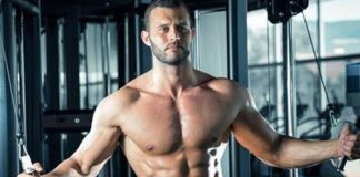 Fitness dünyasında başarılı sonuçlara ulaşmak isteyen sporcular genellikle antrenman programlarına, ağırlık seçimlerine ve beslenme düzenlerine büyük önem veriyor. Ancak fiziksel gelişimin en önemli parçalarından biri olan toparlanma süreci çoğu zaman göz ardı edilebiliyor. Yoğun egzersiz sonrasında vücudun kendini yenilemesi, kasların güçlenmesi ve performansın korunması için doğru bir dinlenme planı gerekiyor. Konulu bir haber görseli.
