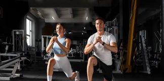 Fitness sektöründe bilinçli antrenman anlayışının yaygınlaşmasıyla birlikte sporcuların performansını artırmanın yanı sıra sağlıklarını korumaya yönelik çalışmalar da önem kazanmaya başladı. Bu noktada fitness eğitmeni tarafından uygulanan doğru yöntemler, spor yapan kişilerin sakatlık riskini azaltmasında kritik bir rol oynuyor. Yanlış egzersiz teknikleri, aşırı yüklenme ve kişiye uygun olmayan programlar uzun vadede çeşitli fiziksel problemlere yol açabilirken, profesyonel yaklaşımlar daha güvenli ve verimli bir spor deneyimi sağlıyor. Konulu bir haber görseli.